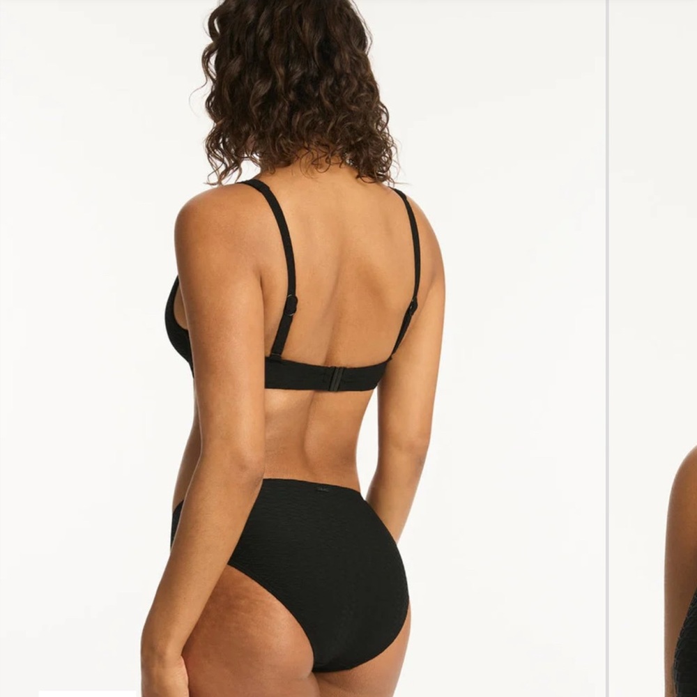 Sea level bikini - Picture 13 of 15